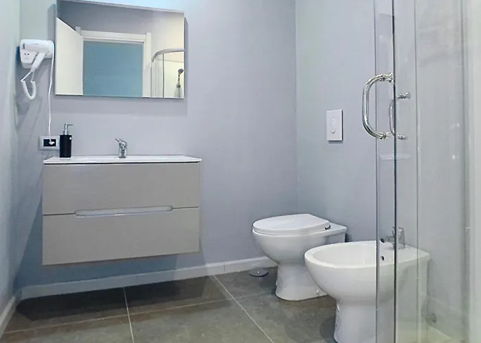 招待所 Soverato Sweet Miro 索威拉托玛里纳