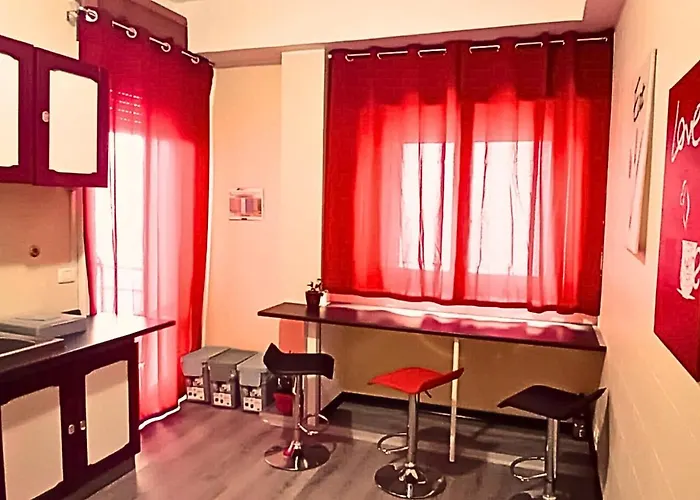 招待所 Soverato Sweet Miro 索威拉托玛里纳